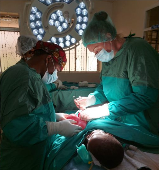 Pomóz prowadzić szpital w Tanzanii